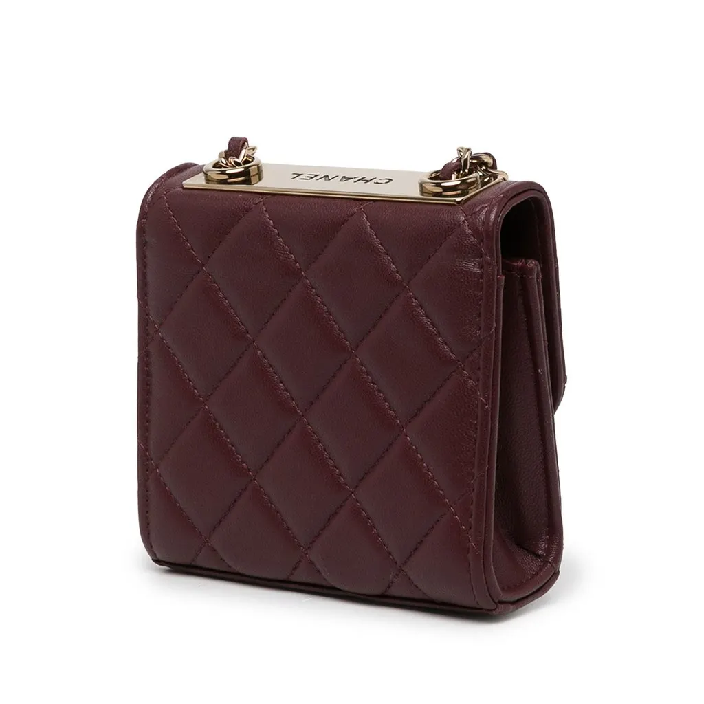 Chanel Mini Quilted Lambskin Trendy CC Clutch With Chain Red Leather Very good - Back View