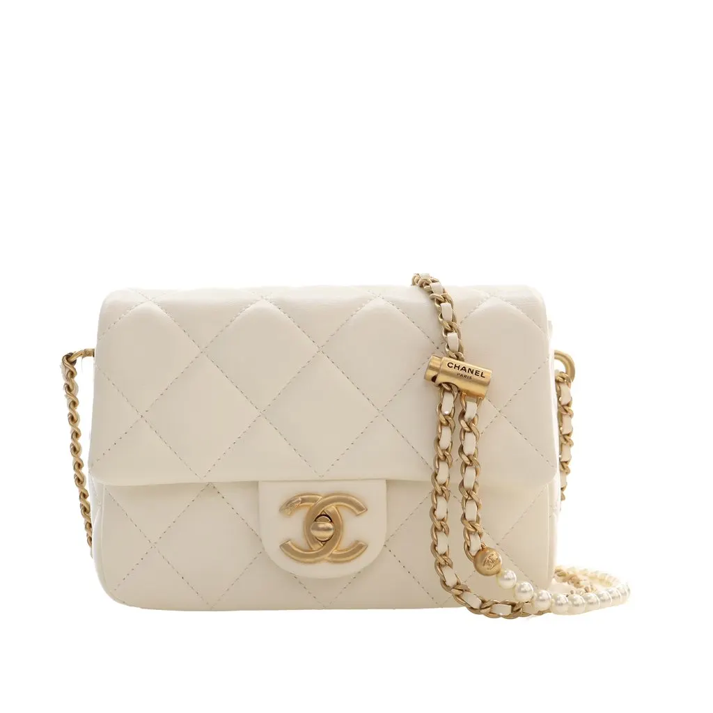 Chanel Mini Quilted Lambskin Pearl My Perfect Single Flap White Leather Very good - Front View