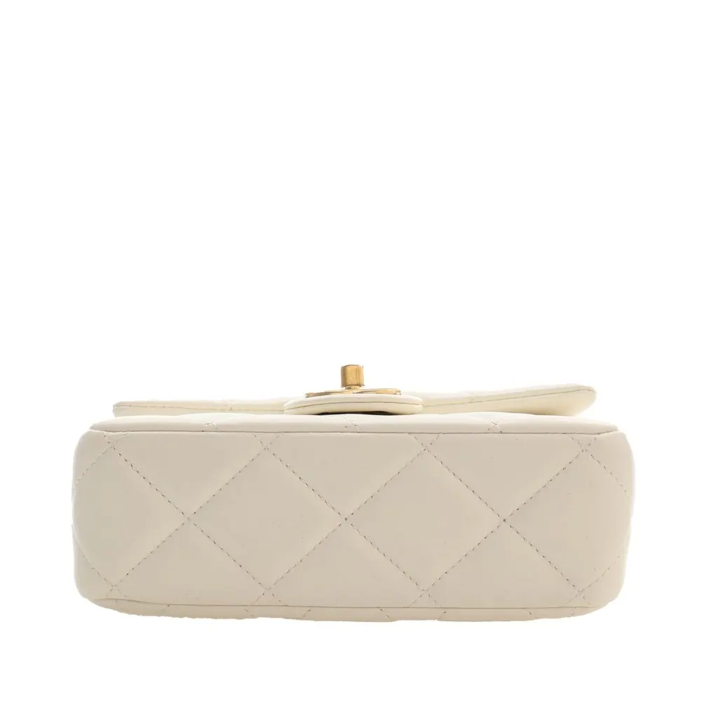 Chanel Mini Quilted Lambskin Pearl My Perfect Single Flap White Leather Very good - Inside View