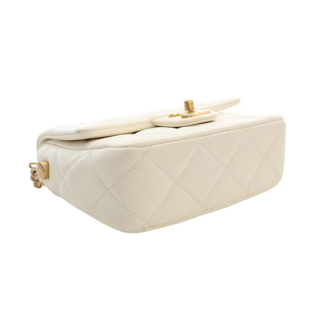 Chanel Mini Quilted Lambskin Pearl My Perfect Single Flap White Leather Very good - Box View
