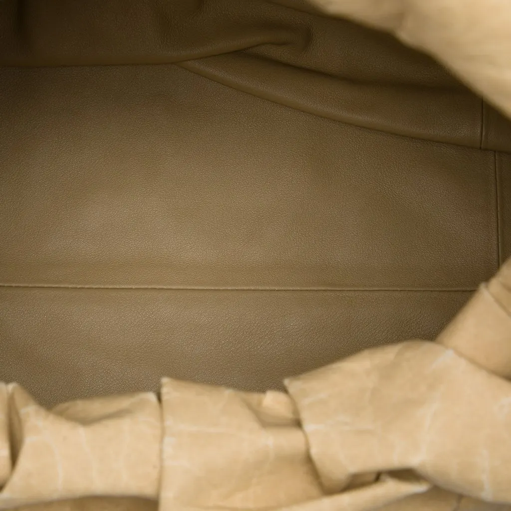Bottega Veneta Large Kraft Paper The Shoulder Pouch Beige Very good - Model View