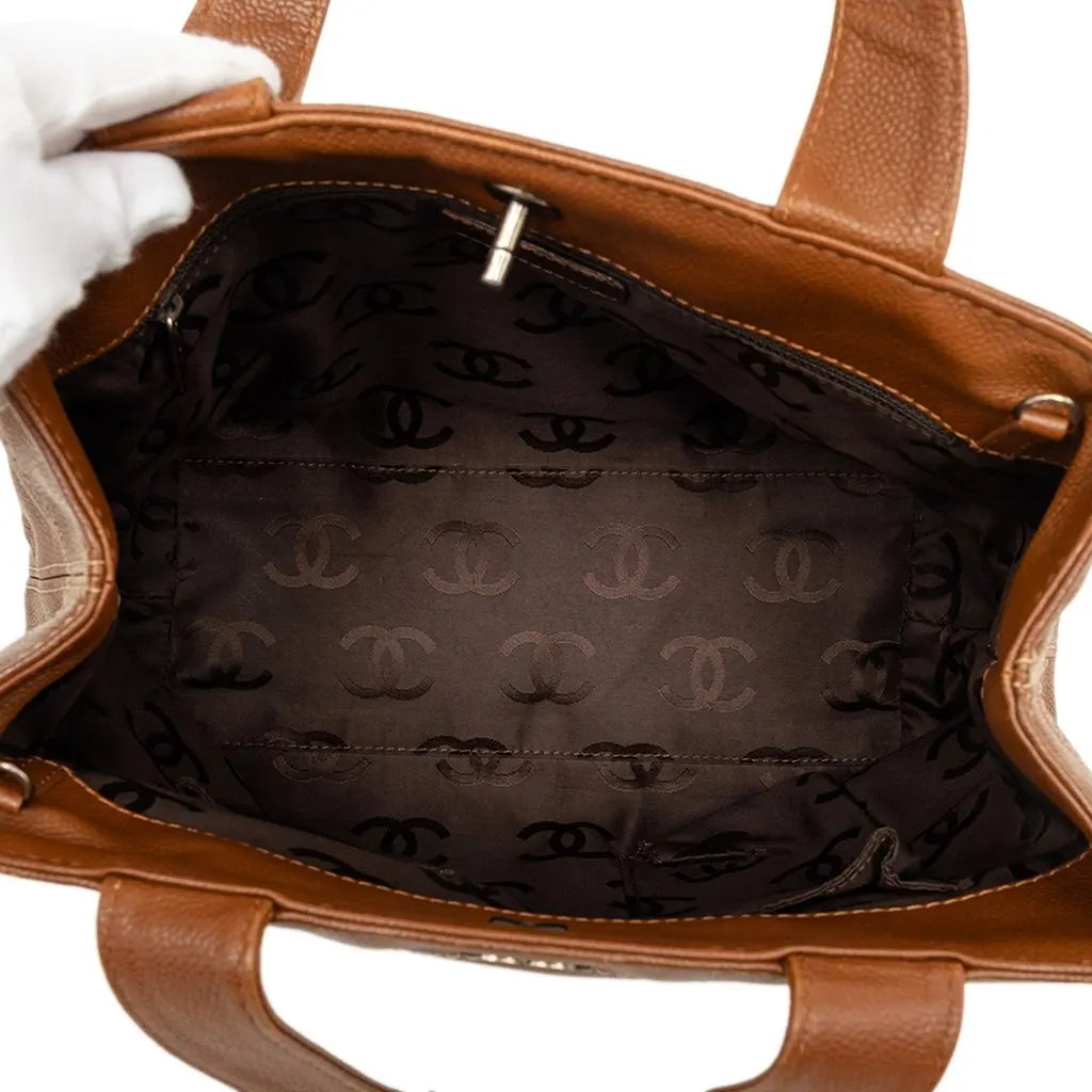 Chanel CC Caviar Turnlock Tote Brown Leather Very good - Model View