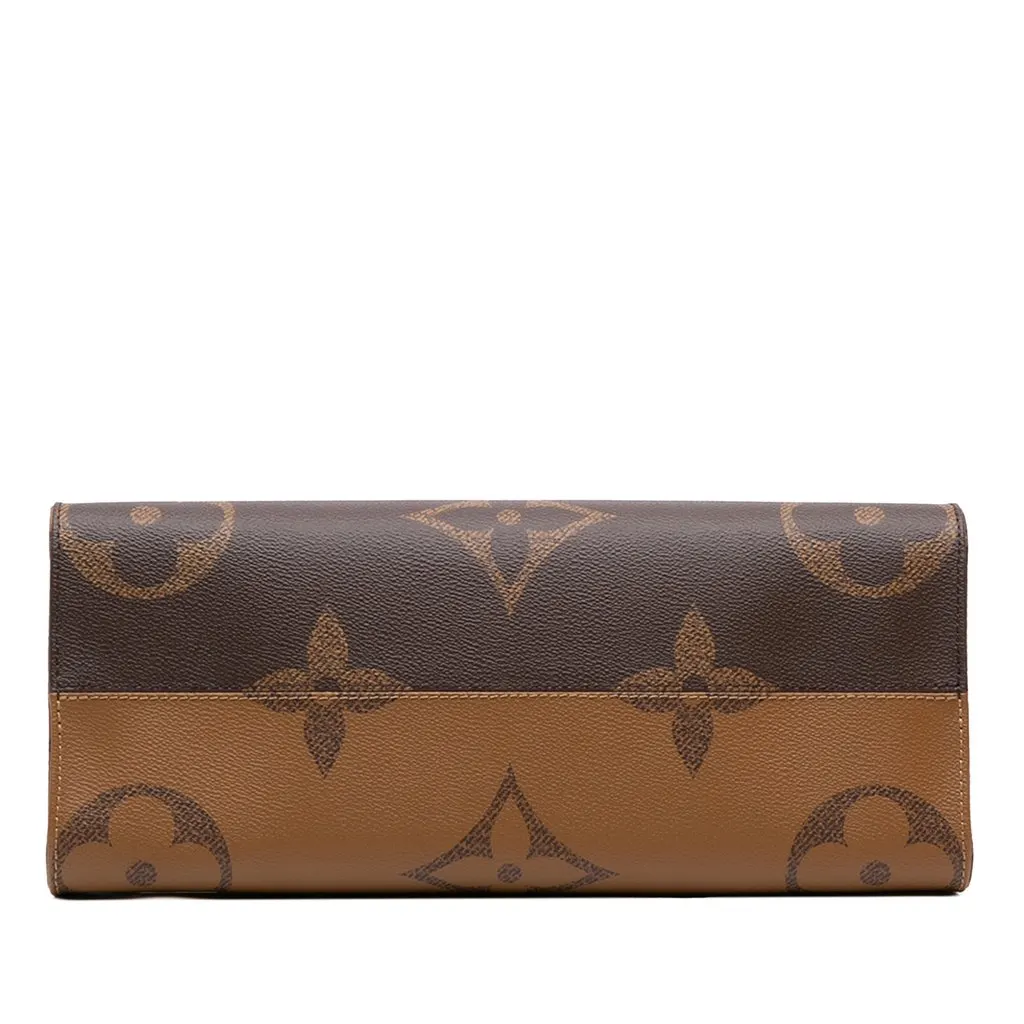 Louis Vuitton Monogram Reverse Giant OnTheGo MM Brown Canvas Never worn - Inside View
