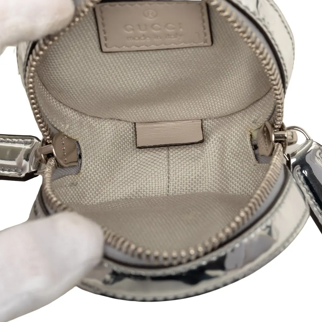 Gucci Guccissima Mirror Effect Round Coin Purse Silver Leather Very good - Model View