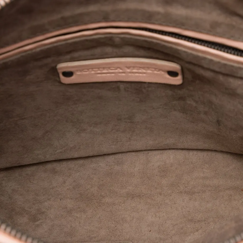 Bottega Veneta Nappa Intrecciato Nodini Crossbody Pink Leather Very good - Model View
