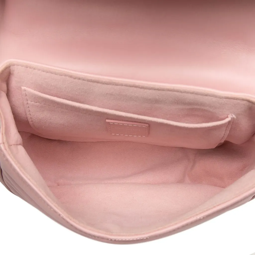 Louis Vuitton New Wave Chain Bag MM Pink Leather Very good - Model View