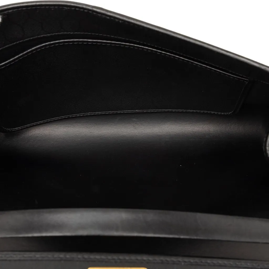 Dior Honeycomb Coated Canvas Chain Crossbody Black Very good - Model View