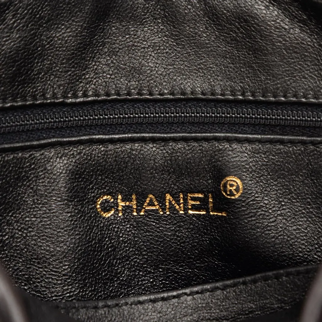Chanel CC Diagonal Quilted Lambskin Tassel Camera Bag Black Leather Very good - Box View