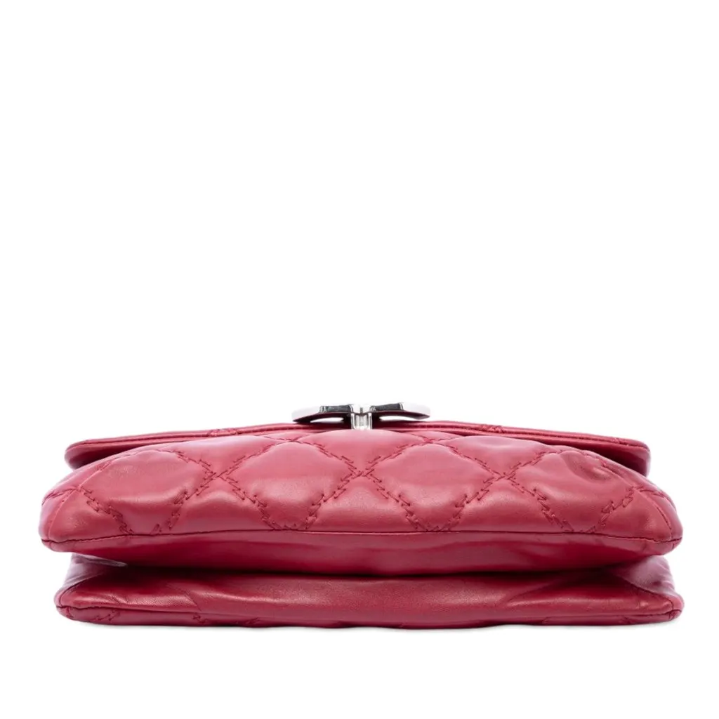 Chanel Quilted Calfskin Double Stitch Hamptons Clutch with Chain Red Leather Very good - Inside View
