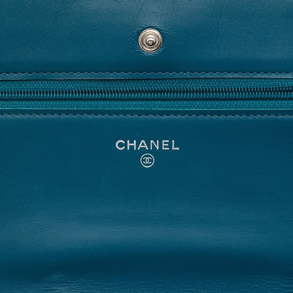 Chanel Stitched CC Quilted Calfskin Wallet on Chain Blue Leather Very good - Box View