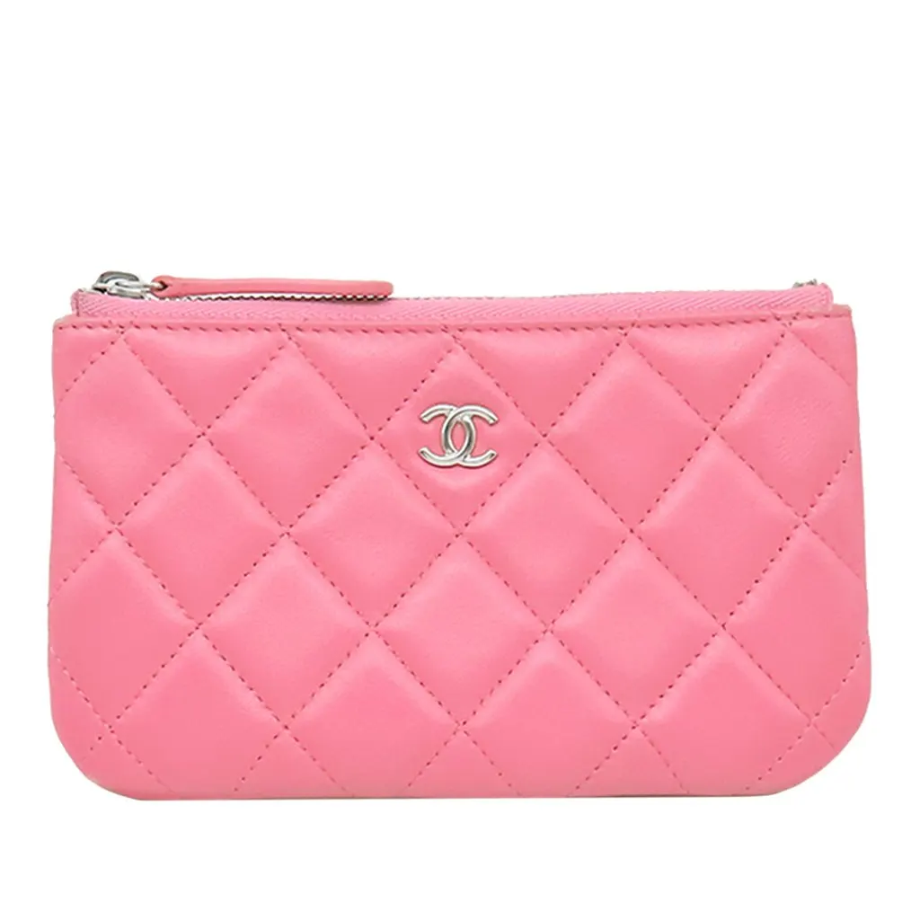 Chanel CC Quilted Lambskin Pouch Pink Leather Very good - Front View