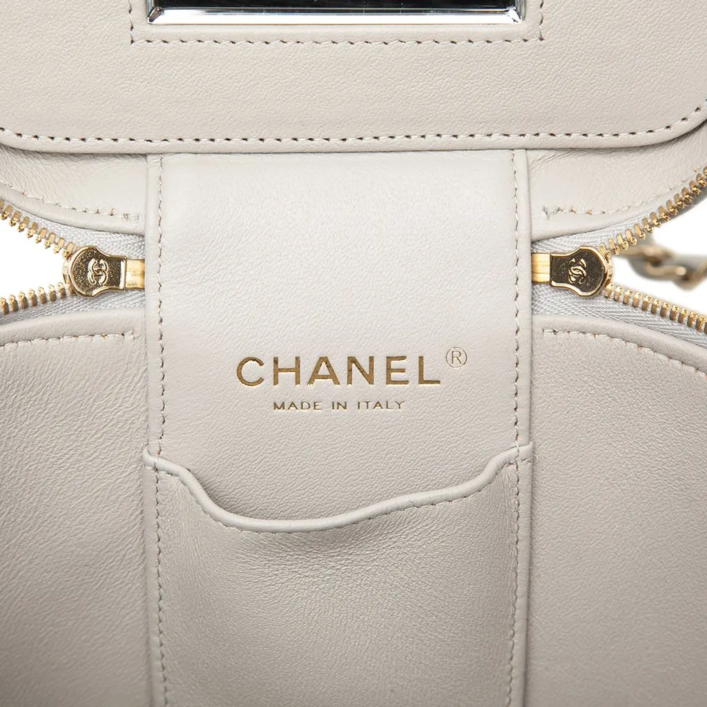 Chanel Small CC Caviar Top Handle Vanity Case with Chain MultiColor Leather Very good - Box View