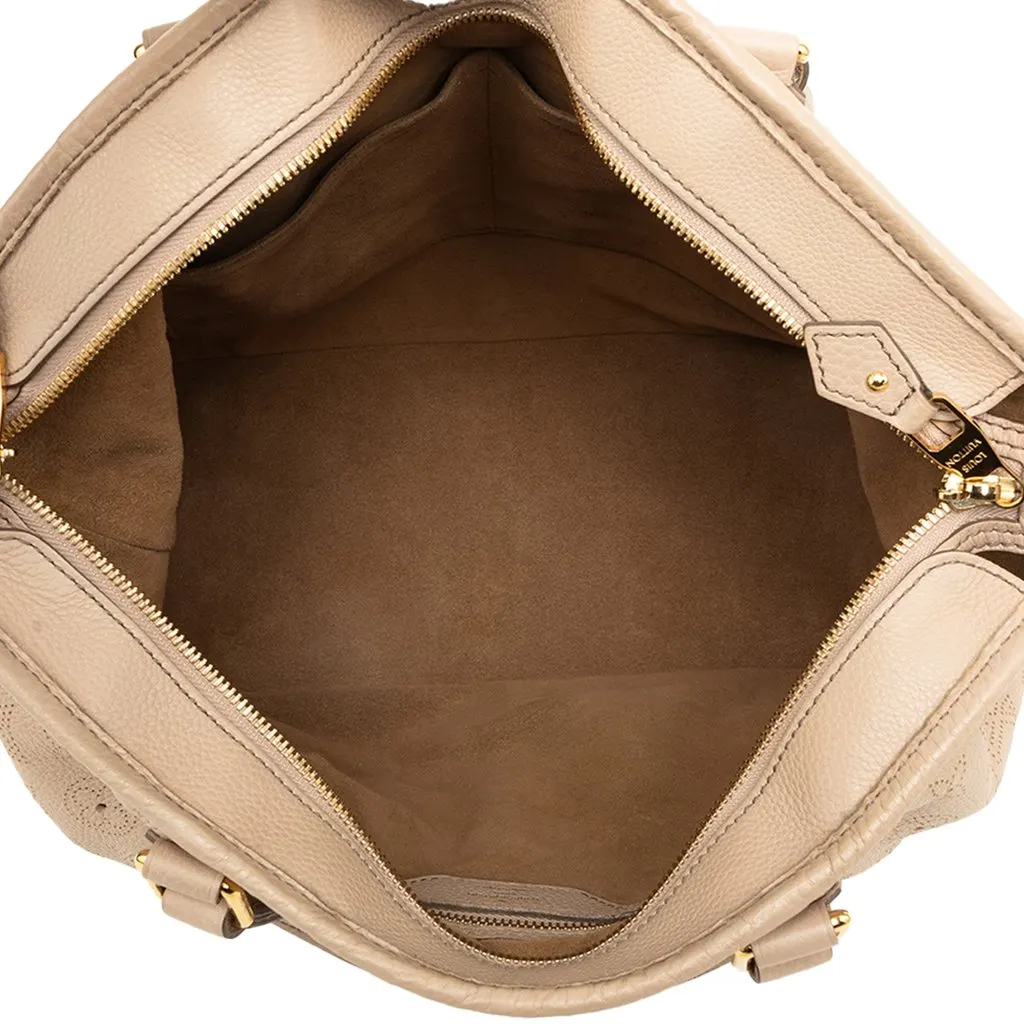 Louis Vuitton Monogram Mahina Stellar PM Beige Leather Very good - Model View