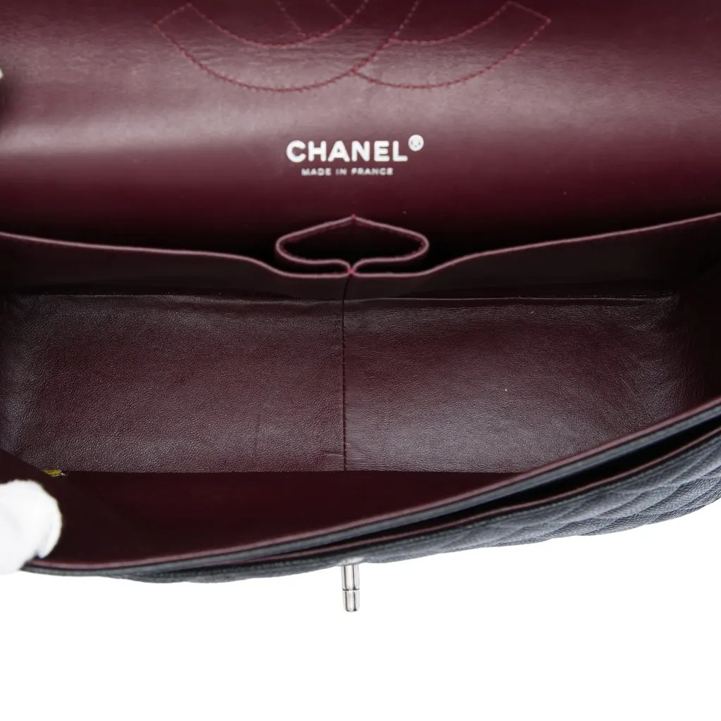 Chanel Jumbo Classic Caviar Double Flap Black Leather Very good - Model View