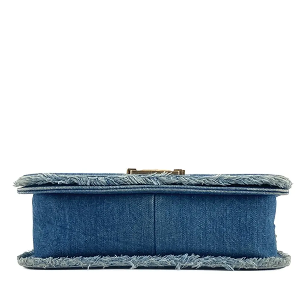 Chanel Old Medium Denim Patchwork Boy Bag Blue Denim Very good - Box View