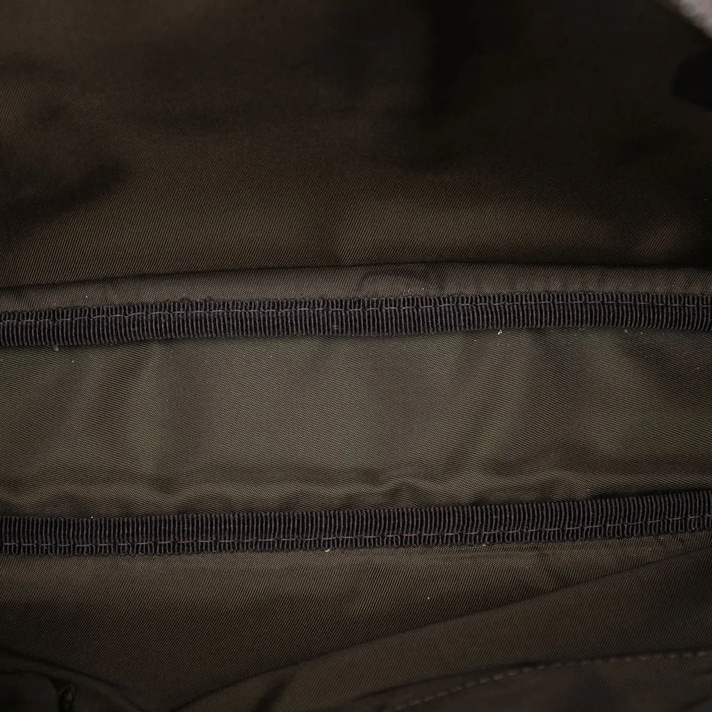 Gucci GG Supreme Interlocking G Crossbody Beige Canvas Very good - Model View