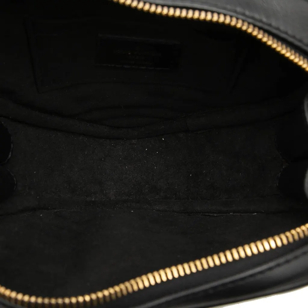 Louis Vuitton New Wave Heart Black Leather Good - Model View