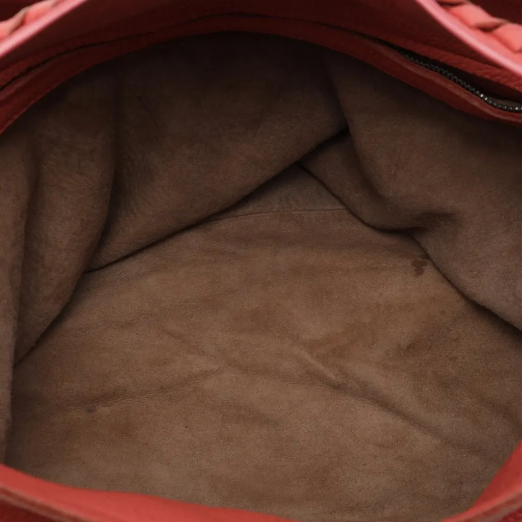 Bottega Veneta Large Intrecciato Trimmed Washed Cervo Deerskin Hobo Red Leather Very good - Model View