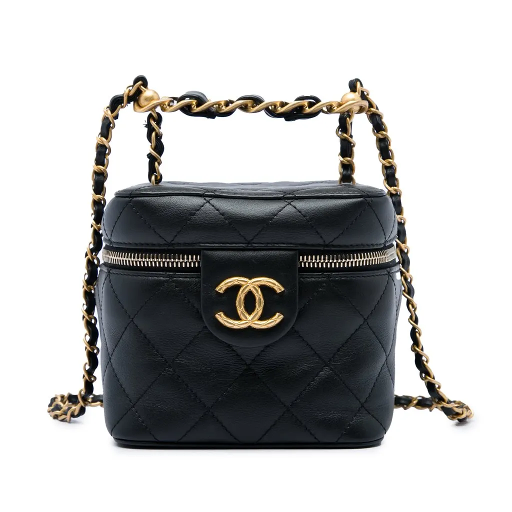 Chanel Small Quilted Calfskin Chain Bar Vanity Case with Chain Black Leather Very good - Front View