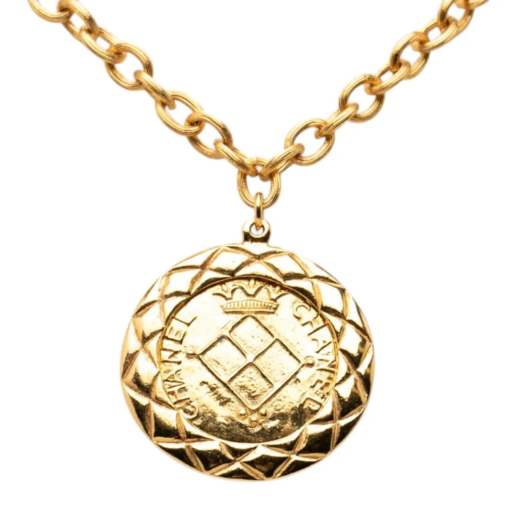 Chanel CC Gold Plated Medallion Lion Crest Pendant Necklace Gold Metal Very good - Inside View