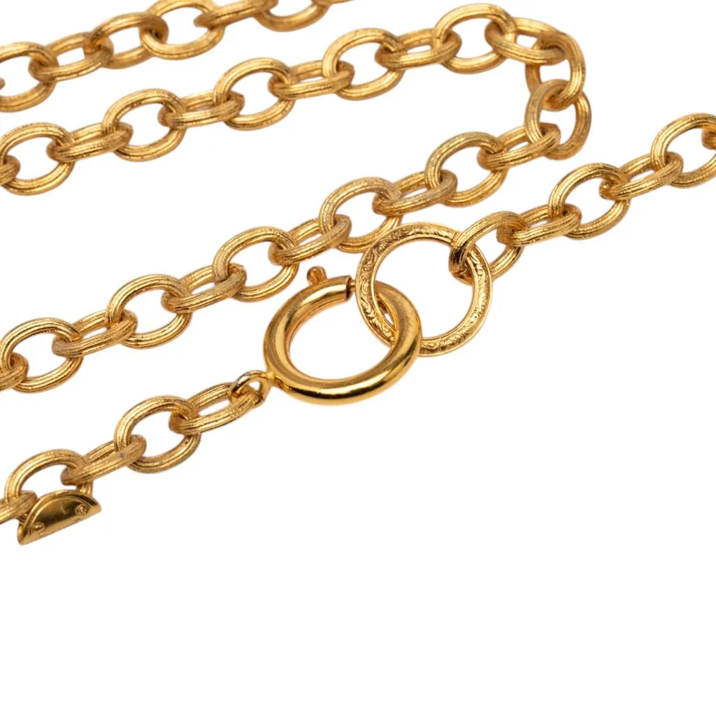 Chanel CC Gold Plated Medallion Lion Crest Pendant Necklace Gold Metal Very good - Model View