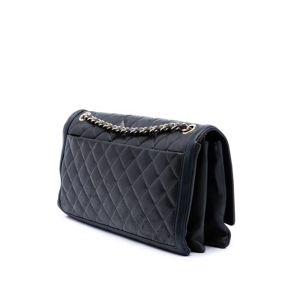 Chanel Jumbo Quilted Lambskin 3 Compartment Flap Black Leather Very good - Back View