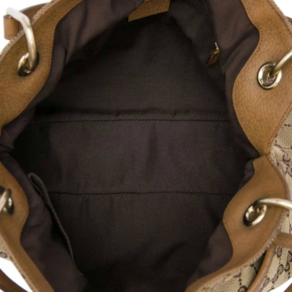 Gucci GG Canvas Eclipse Shoulder Bag Beige Canvas Very good - Model View