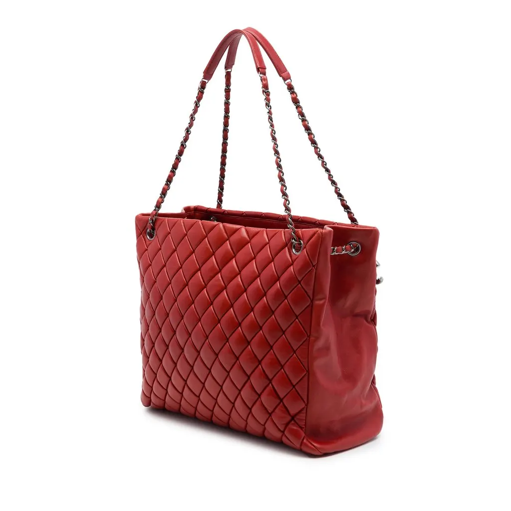 Chanel Large Quilted Lambskin New Bubble Tote Red Leather Very good - Back View