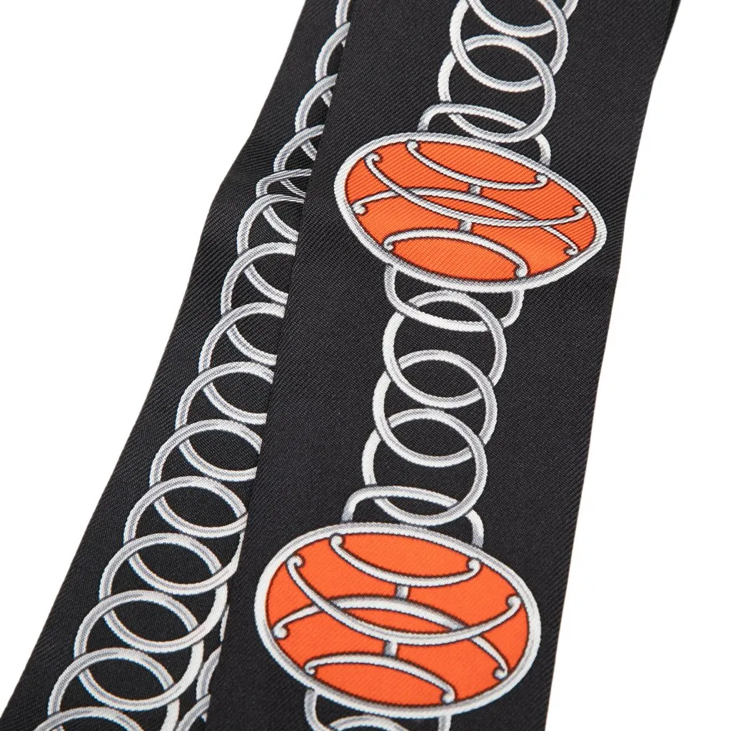 Hermès Lift Profile Silk Twilly Scarf Black Silk Never worn - Box View