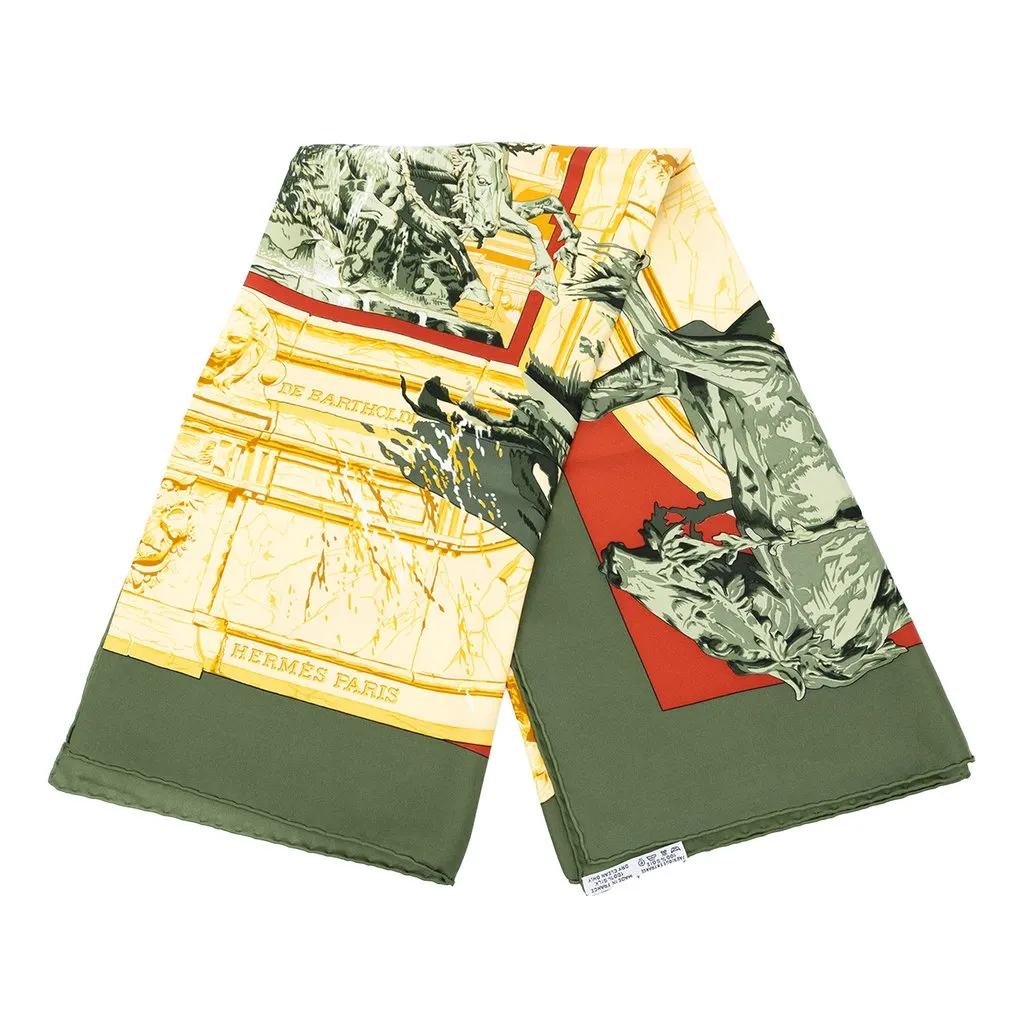 Hermès La Fontaine De Bartholdi Silk Scarf 90 Yellow Silk Very good - Front View