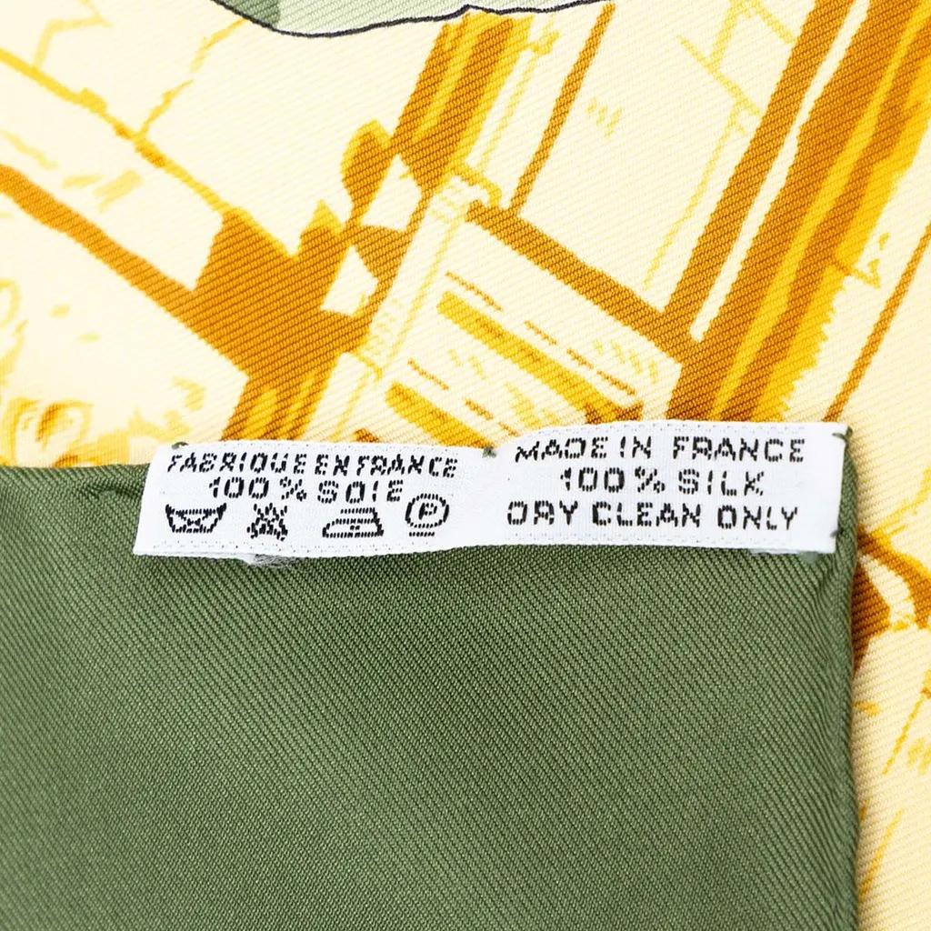 Hermès La Fontaine De Bartholdi Silk Scarf 90 Yellow Silk Very good - Back View