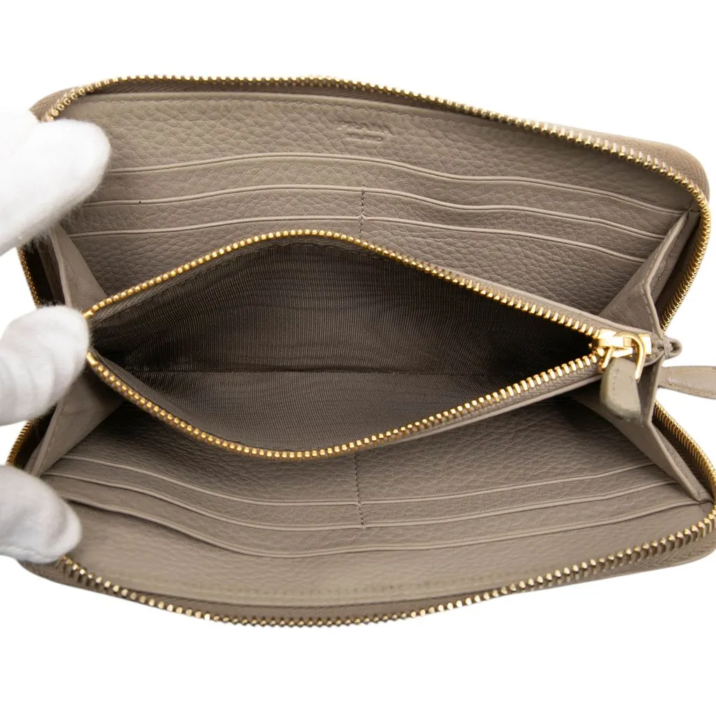 Prada VItello Daino Zip Around Wallet Beige Leather Good - Model View