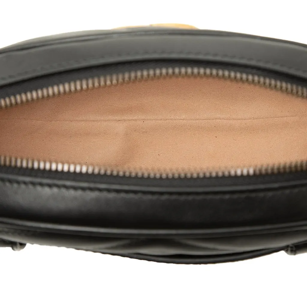 Gucci GG Marmont Matelasse Calfskin Belt Bag Black Leather Very good - Model View