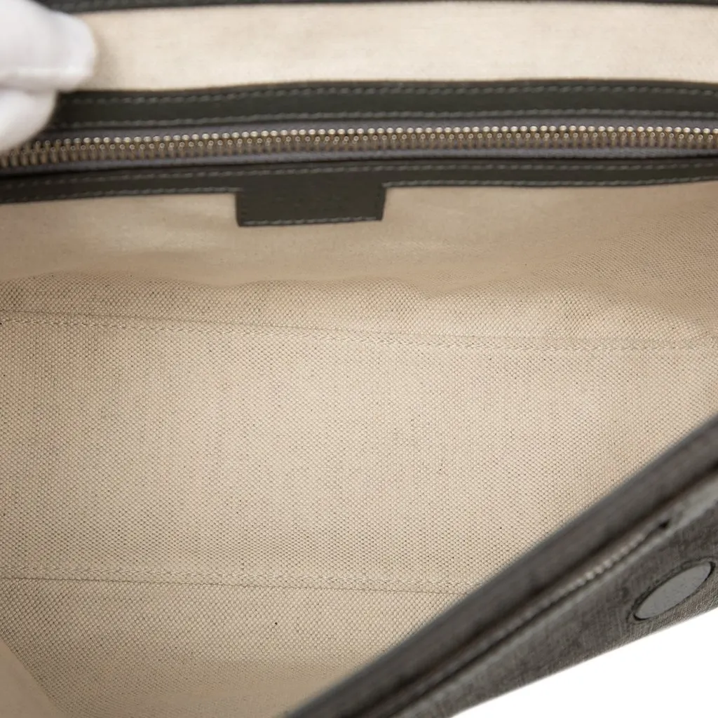 Gucci Medium GG Supreme Ophidia Messenger Bag Green Very good - Model View