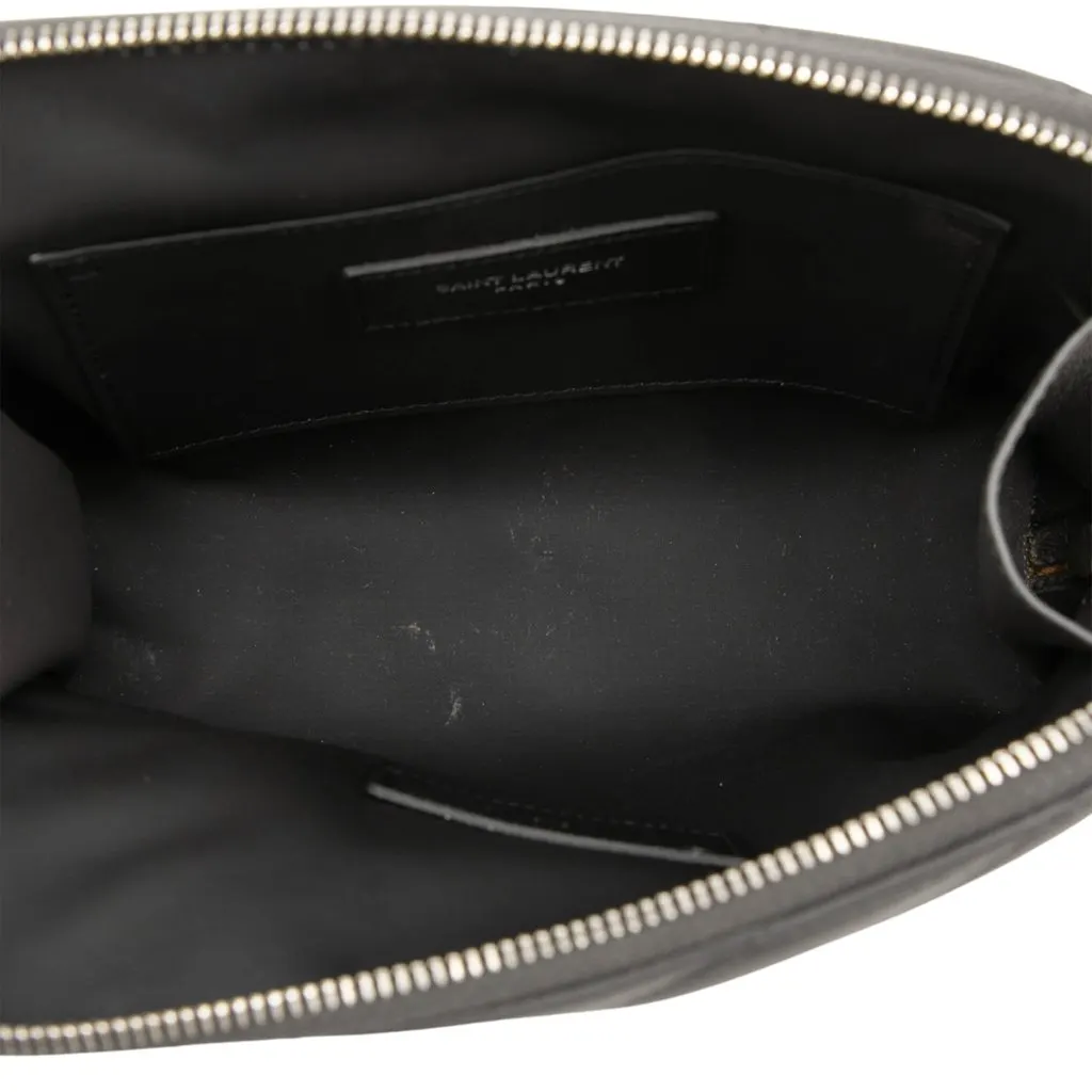 Saint Laurent Matelasse Lambskin Monogram Loulou Cosmetic Case Black Leather Very good - Model View