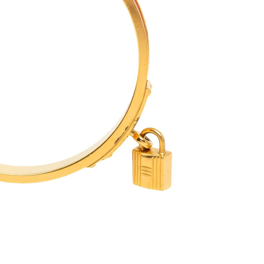 Hermès Gold Plated Courchevel Kelly Cadena Lock Bangle Bracelet Red Leather Very good - Model View