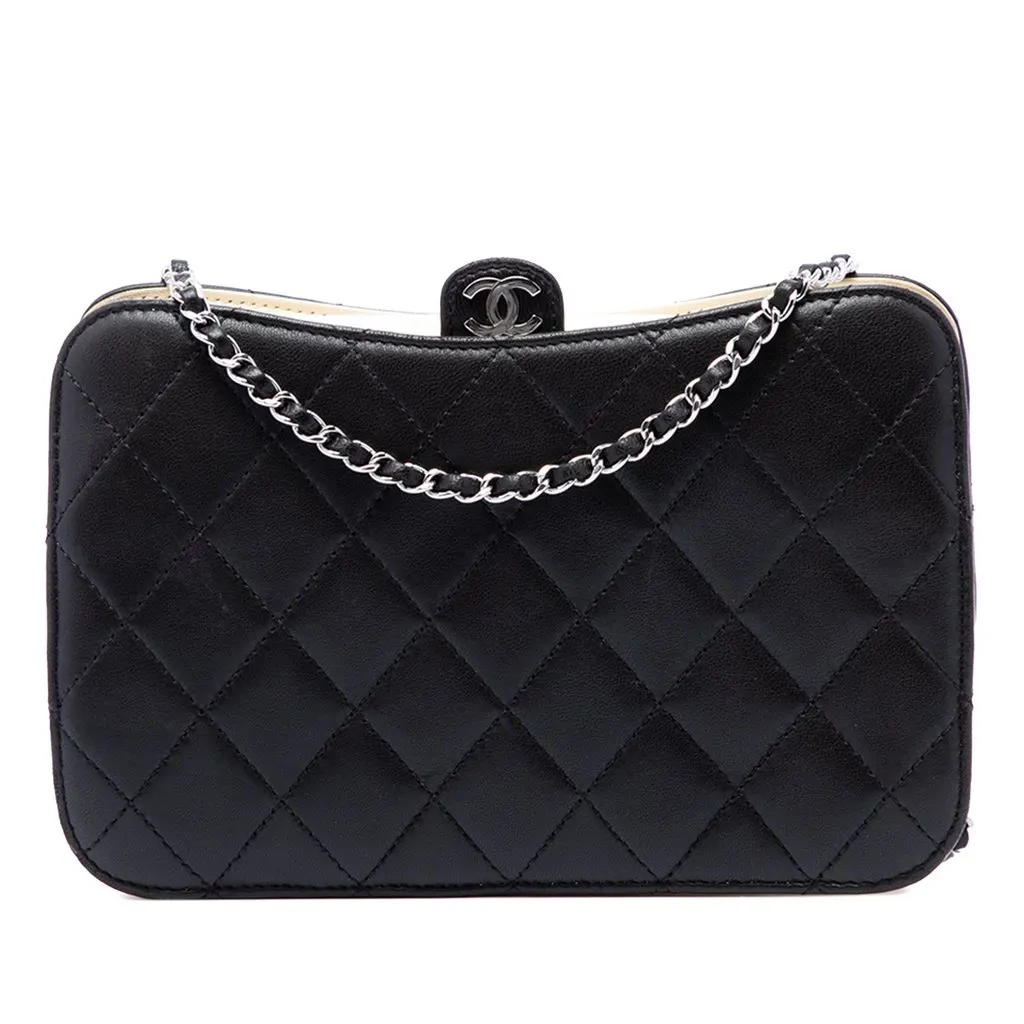 Chanel CC Quilted Lambskin Clutch with Chain Black Leather Very good - Front View