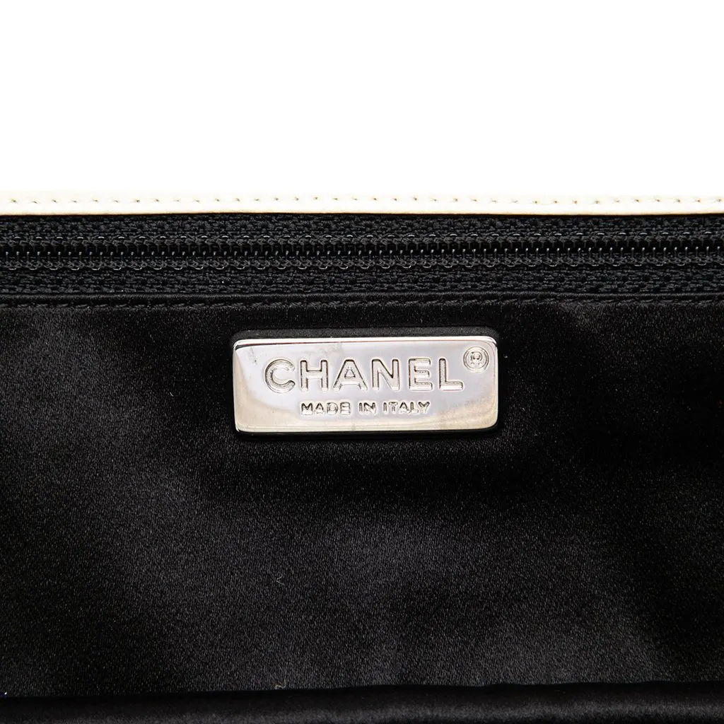 Chanel CC Quilted Lambskin Clutch with Chain Black Leather Very good - Box View