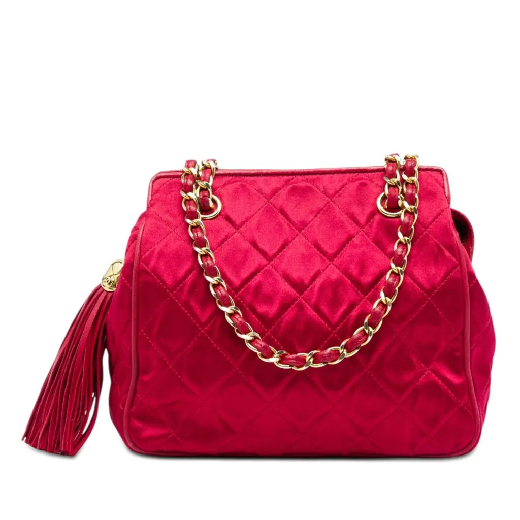 Chanel CC Quilted Satin Tassel Chain Shoulder Bag Red Very good - Front View