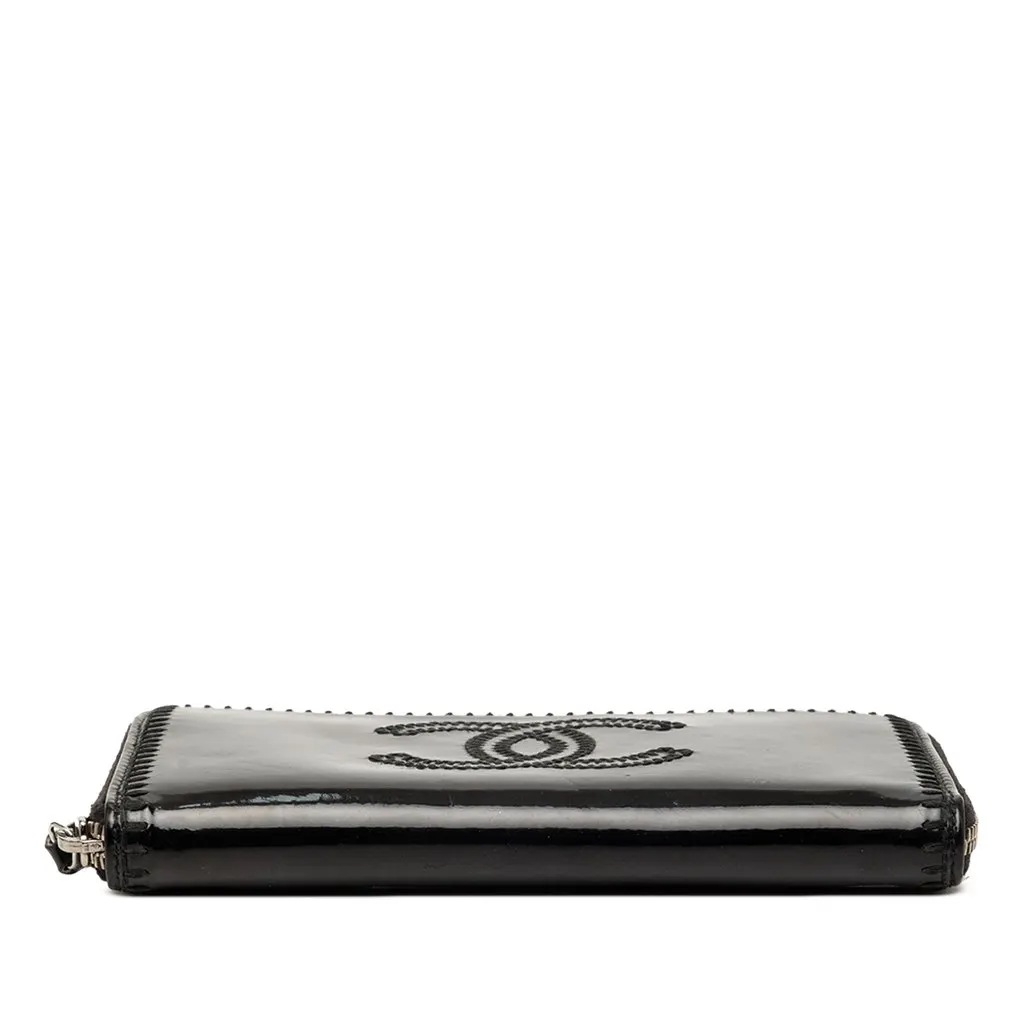 Chanel CC Patent Stitched Long Wallet Black Leather Very good - Inside View