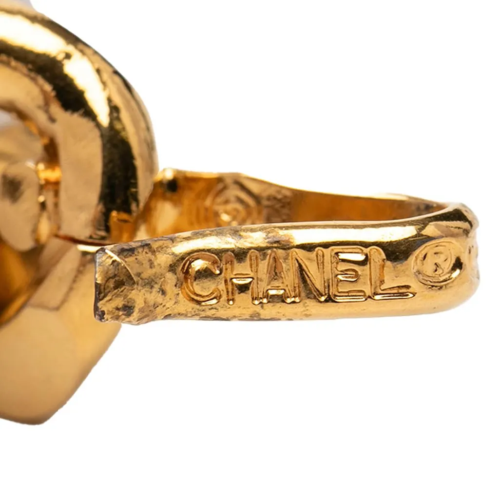 Chanel Gold Plated CC Medallion Chain Link Belt Gold Metal Very good - Box View