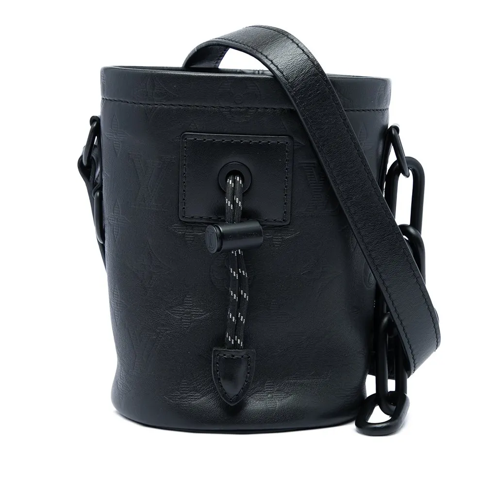 Louis Vuitton Monogram Shadow Nano Chalk Black Leather Very good - Front View