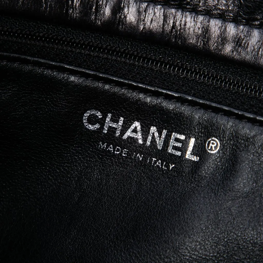 Chanel Quilted Aged Calfskin Reissue 2.55 Double Flap 226 Black Leather Very good - Box View