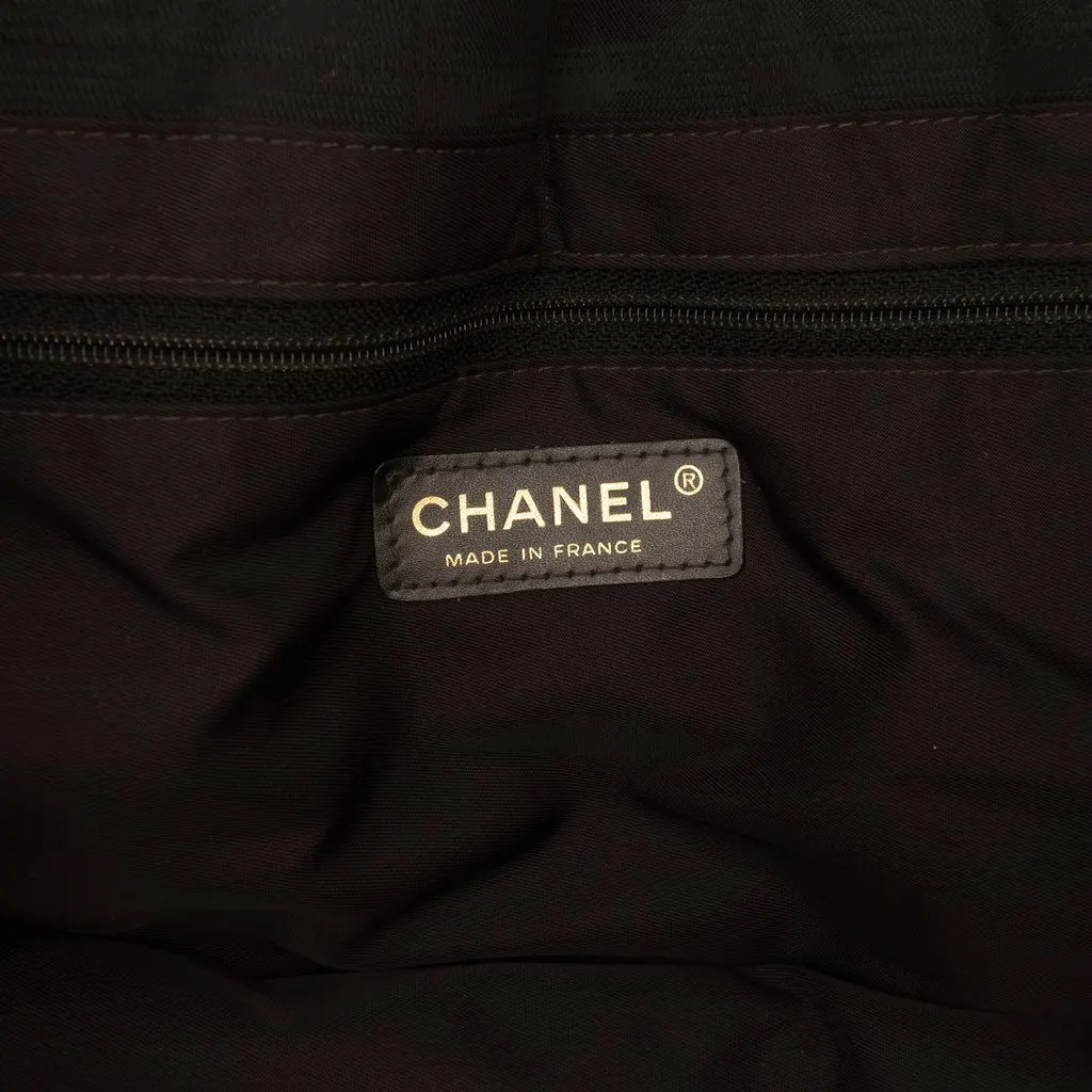Chanel New Travel Line Nylon Tote Black Polyamide Very good - Box View