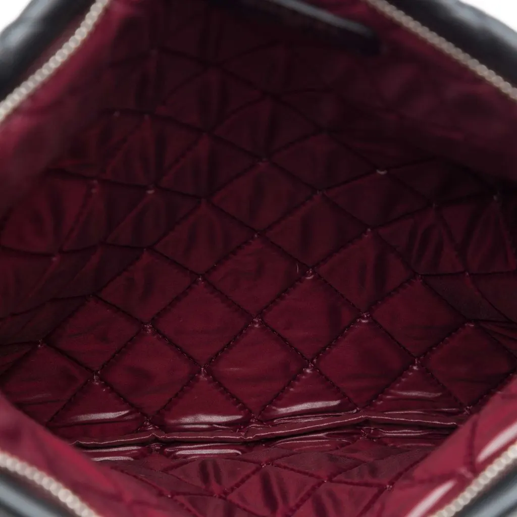 Chanel Quilted Lambskin CC Beauty Foldover Clutch Black Leather Very good - Model View