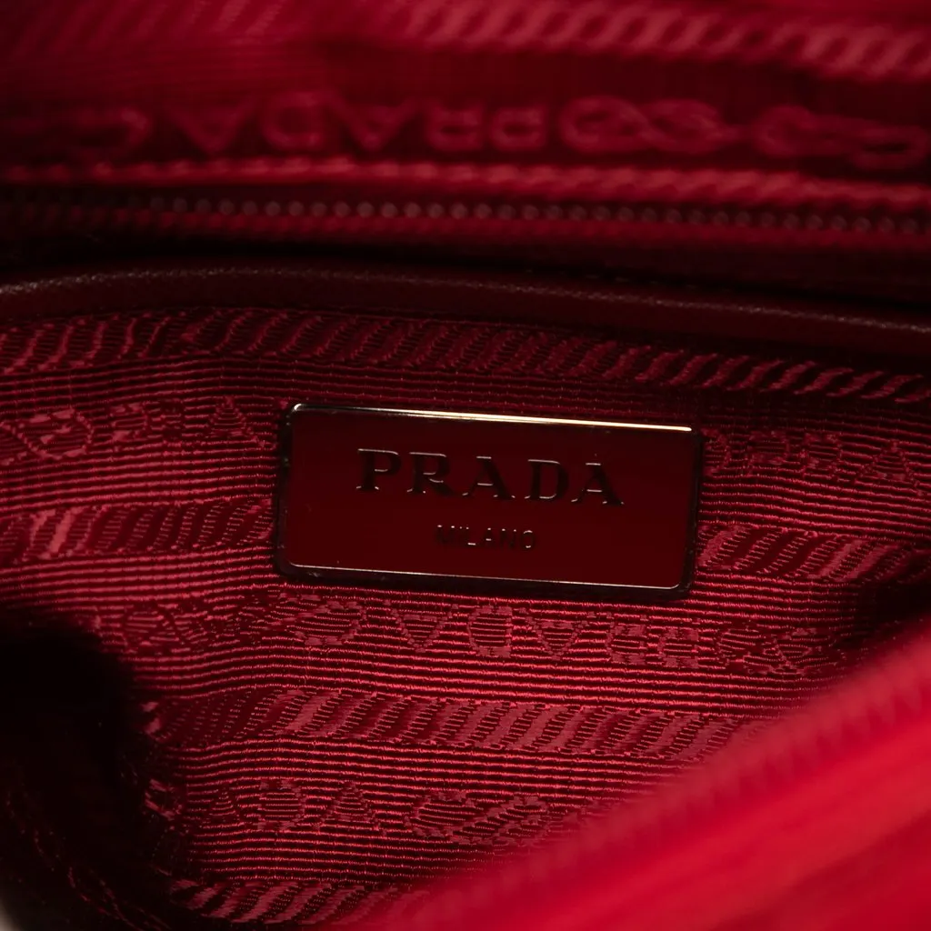 Prada Saffiano Trimmed Tessuto Zip Buckle Messenger Bag Red Very good - Box View