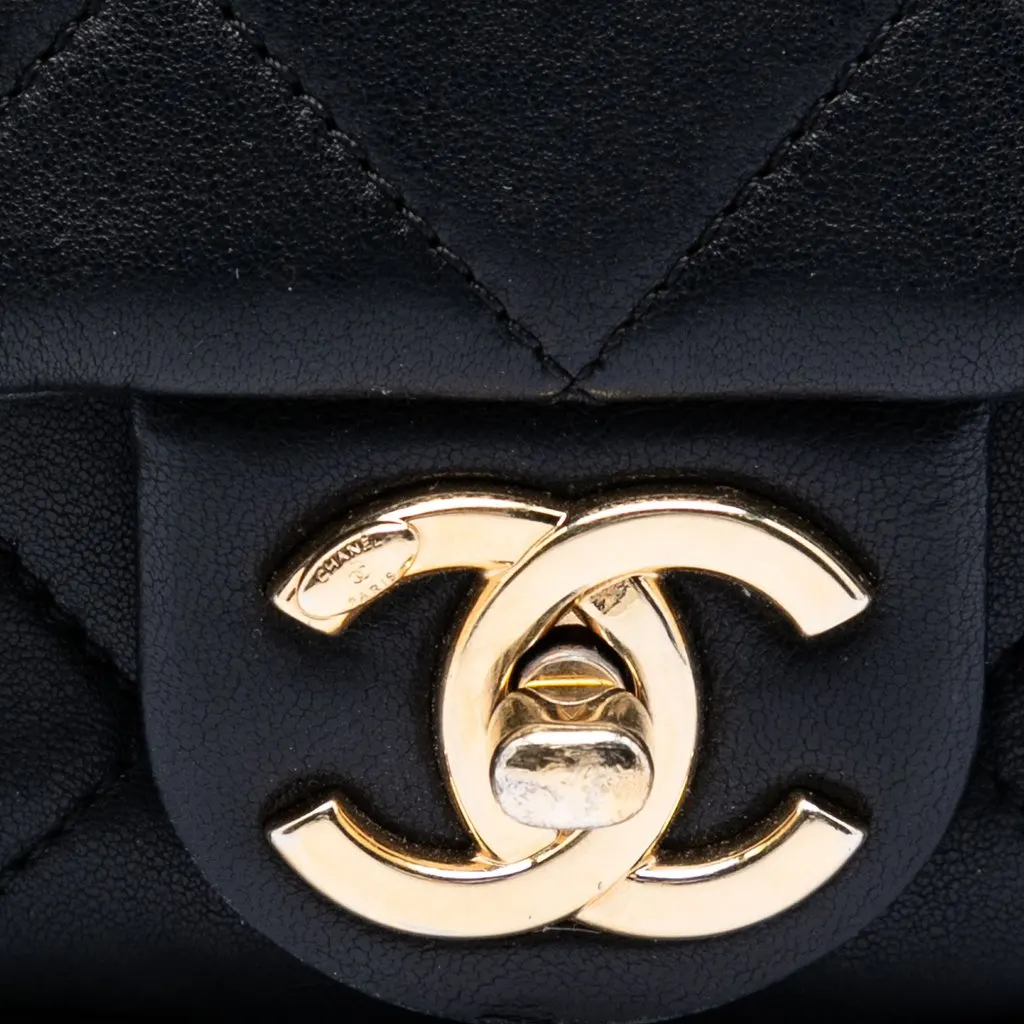 Chanel Small Quilted Lambskin Round Top Handle Flap Black Leather Very good - Box View