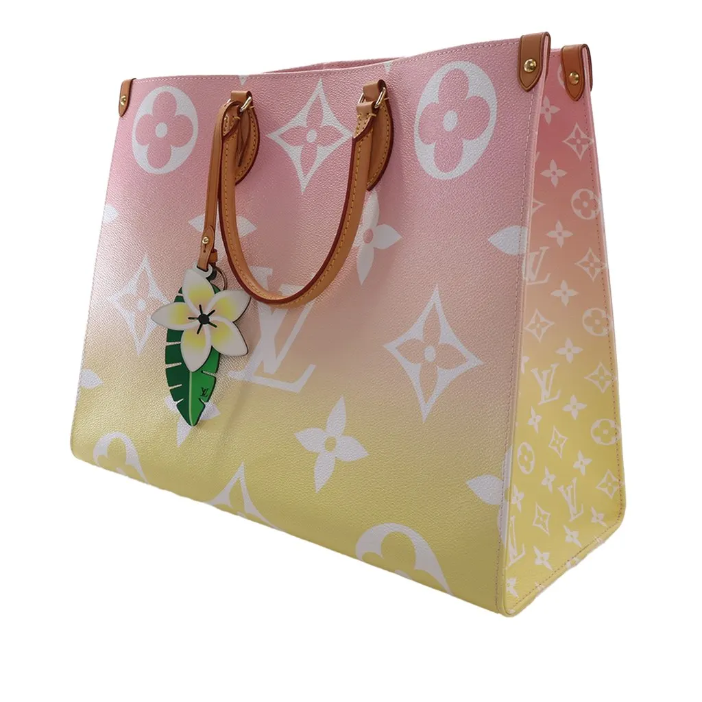 Louis Vuitton Monogram Giant By The Pool Onthego GM Pink Very good - Inside View