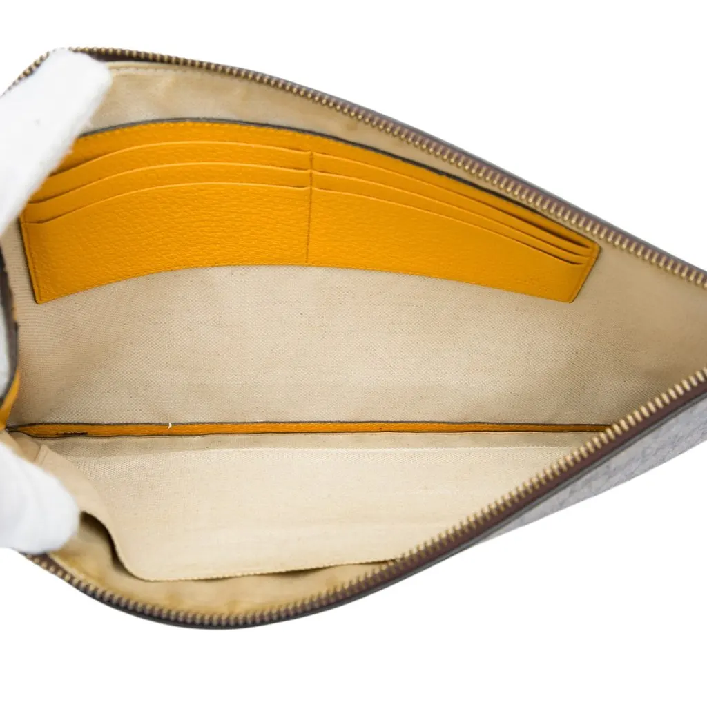 Gucci GG Supreme Neo Vintage Clutch Beige Canvas Very good - Model View