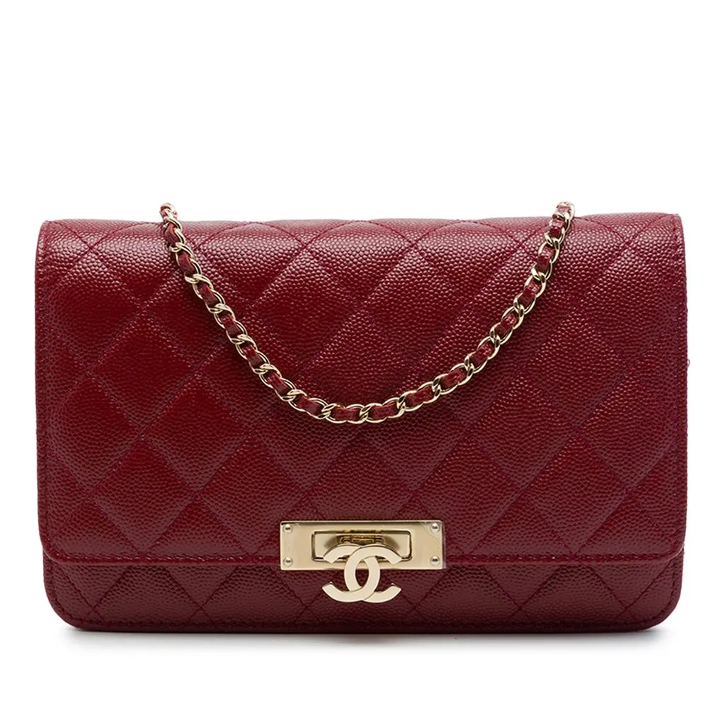Chanel Quilted Caviar Golden Class Wallet On Chain Red Leather Very good - Front View